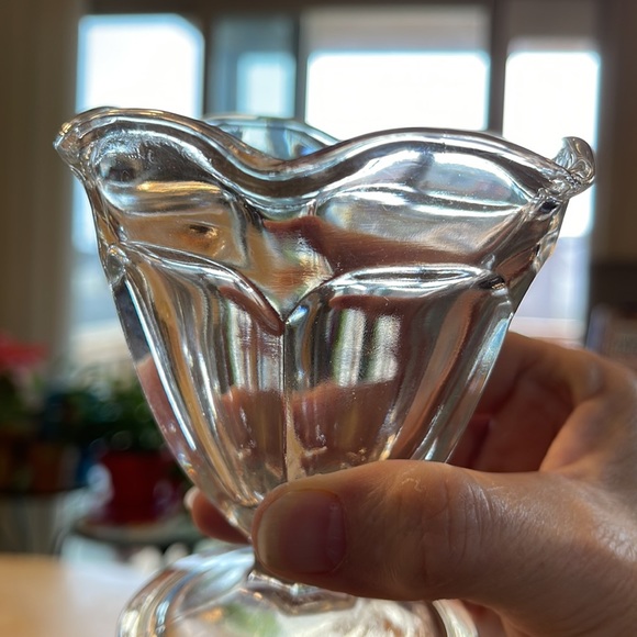 4 Anchor Hocking Footed Sherbet/Dessert Dish, Glass, 4.5-Ounce - Picture 5 of 7